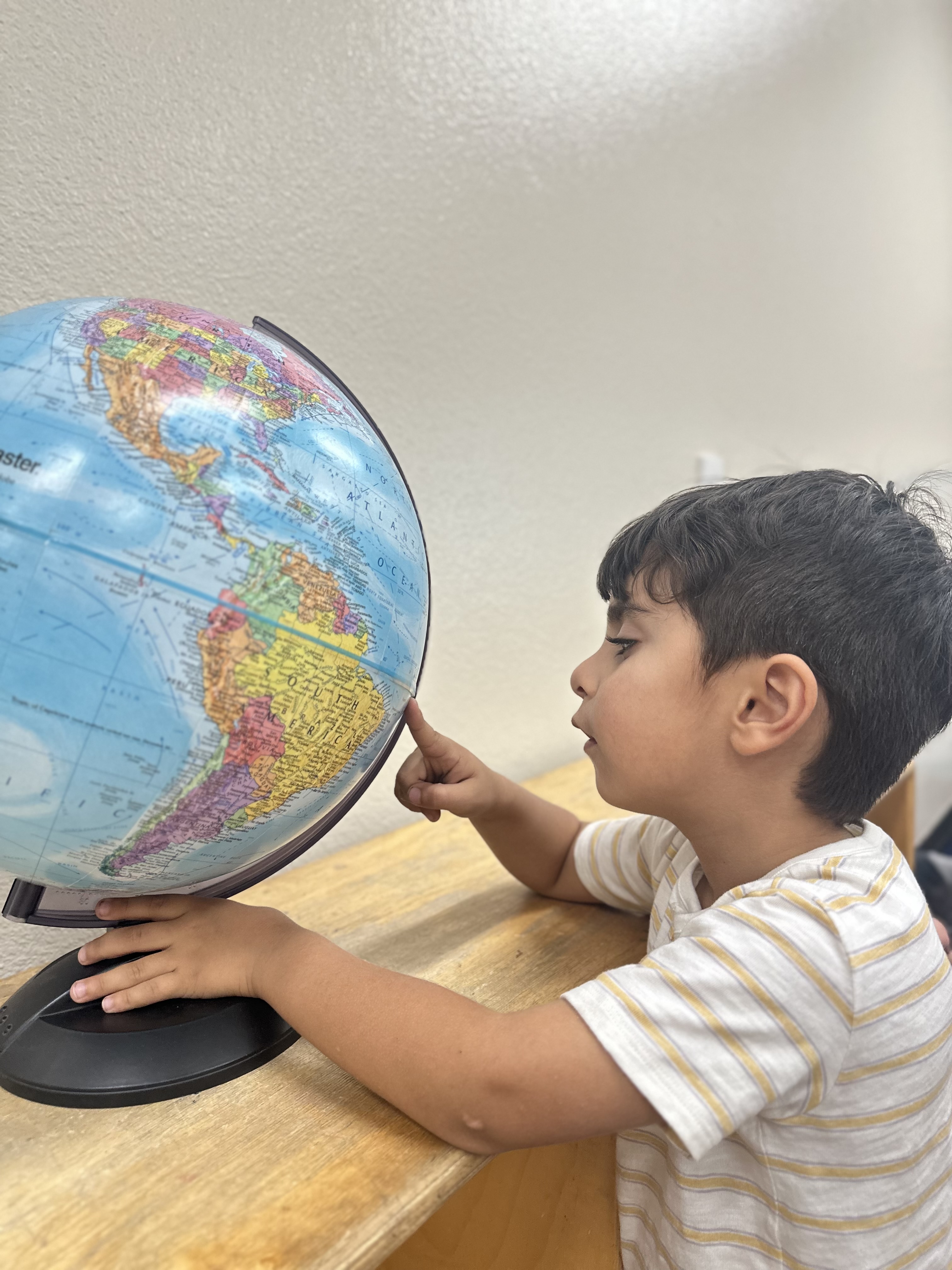 Montessori & Pre-Kindergarten Class